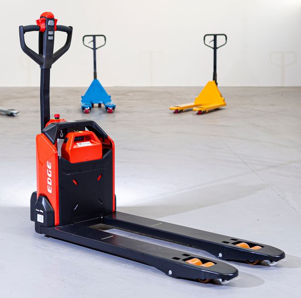 Compact Electric Pallet Truck >>
